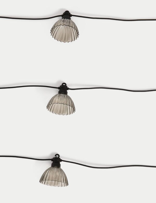 10 Warm White Fluted Solar String Lights 10 Warm White Fluted Solar String Lights