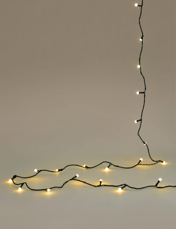 100 Warm White Cluster Ball Mains Lights 100 Warm White Cluster Ball Mains Lights