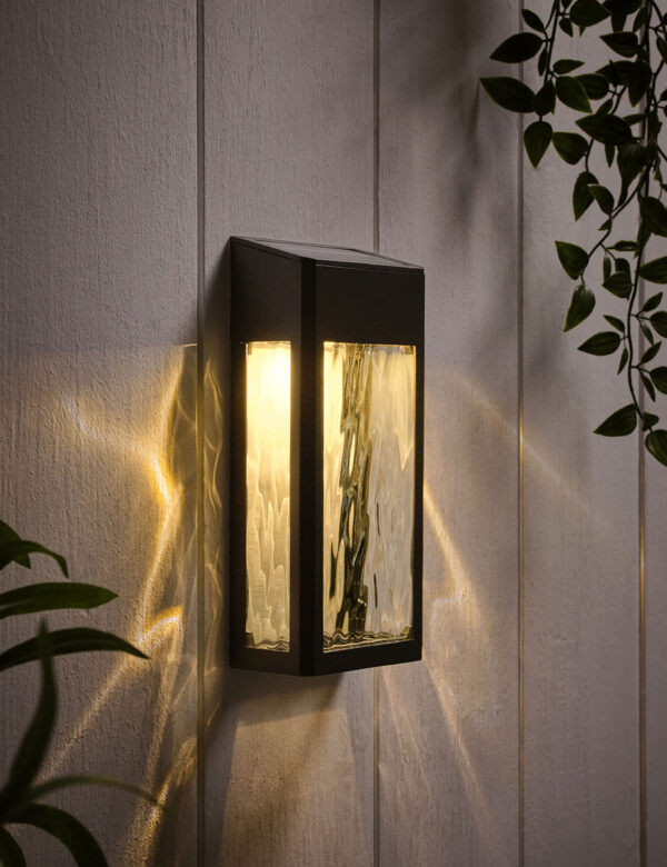 Crackle Solar Wall Light Crackle Solar Wall Light