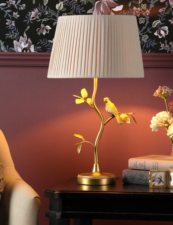 Egelton Metal Bird Table Lamp Egelton Metal Bird Table Lamp