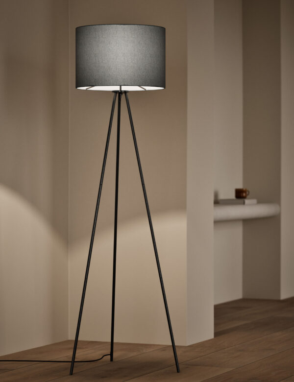 Metal Tripod Floor Lamp Metal Tripod Floor Lamp