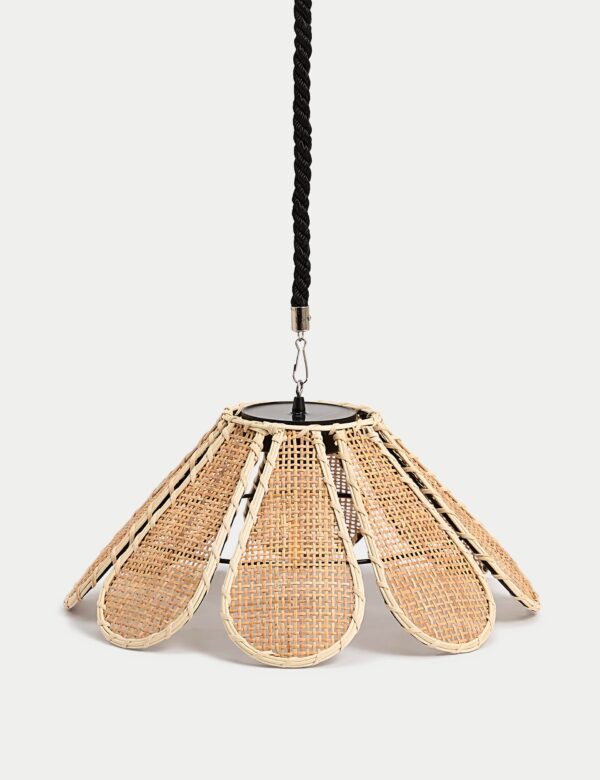 Scallop Solar Outdoor Pendant Light Scallop Solar Outdoor Pendant Light
